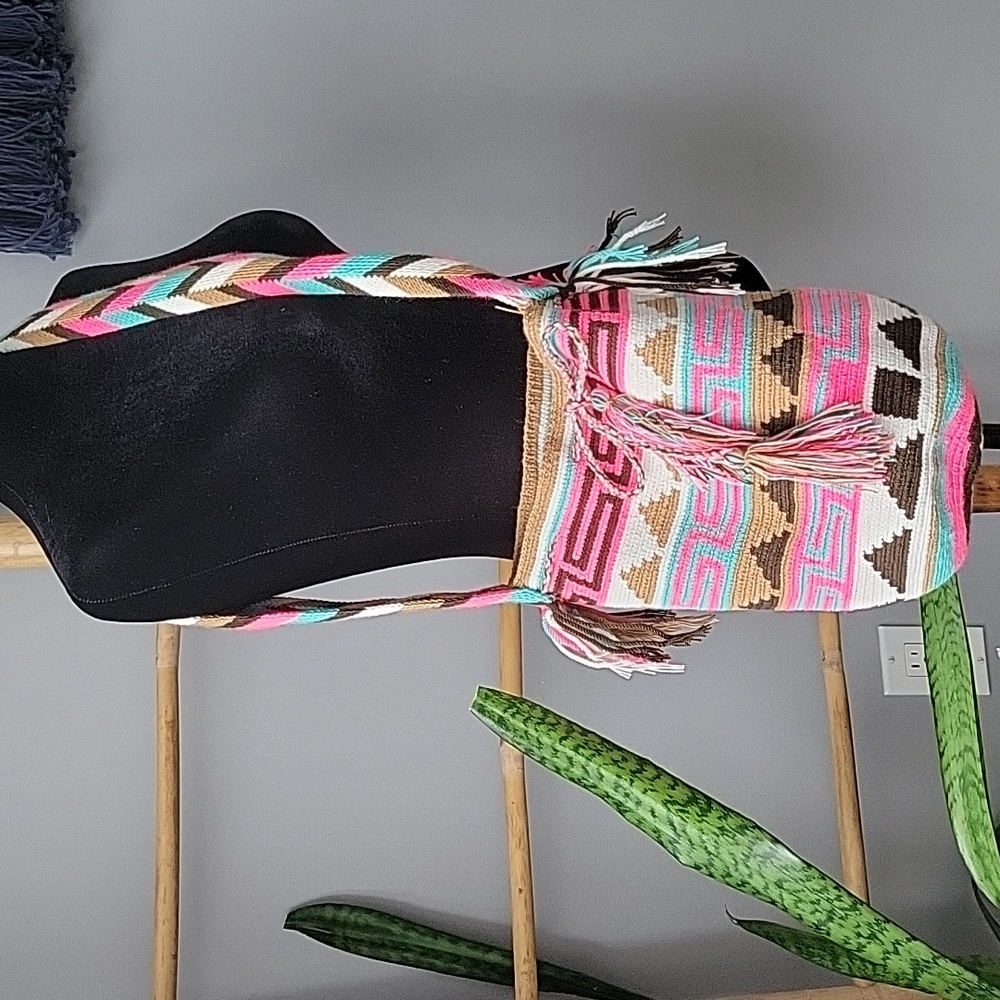 Wayuu Tribe Hand Crochet Bucket Bag